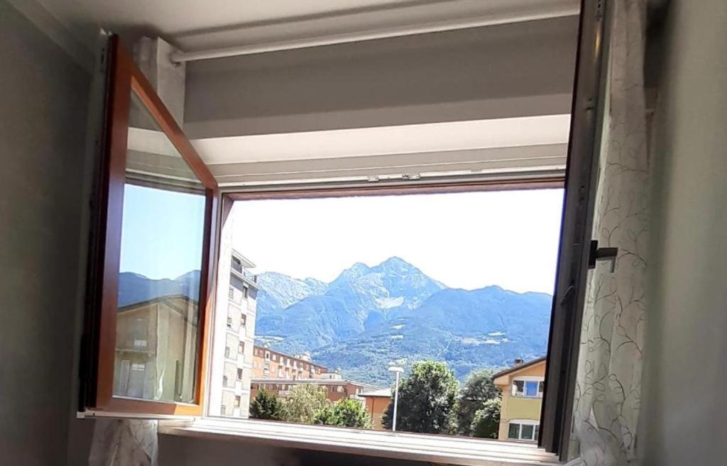 Appartamento La casa di Monicamos Aosta Esterno foto